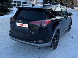 2017 Toyota RAV4 IV (XA40) Рестайлинг, чёрный, 3100000 рублей, вид 3