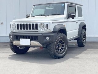 2023 Suzuki Jimny Sierra IV, белый, 1651000 рублей, вид 1