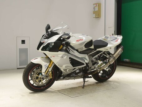 2008 Aprilia RSV1000 R, белый, 669000 рублей, вид 4