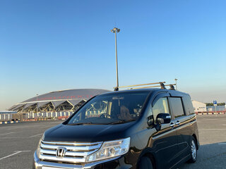 2013 Honda Stepwgn Spada IV Рестайлинг, чёрный, 1700000 рублей, вид 5