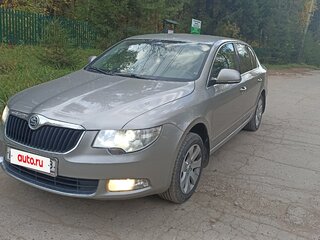2011 Skoda Superb II, серый, 845000 рублей, вид 5