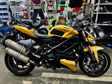 2013 Ducati Streetfighter, жёлтый, 828888 рублей, вид 2