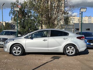 2018 Kia Cerato III Рестайлинг (Classic), серебристый, 1499000 рублей, вид 4