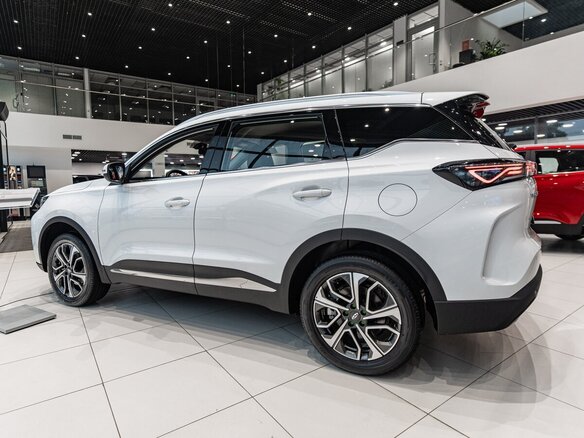 2025 Chery Tiggo 7L I, белый - вид 4