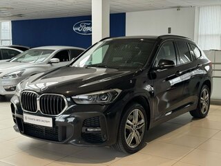 2019 BMW X1 20i xDrive II (F48) Рестайлинг, чёрный, 2677000 рублей, вид 1