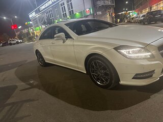 2014 Mercedes-Benz CLS 350 CDI II (C218), белый, 3370000 рублей, вид 2