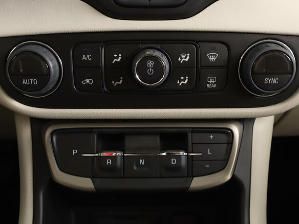 2022 GMC Terrain II Рестайлинг, белый, 3169000 рублей - вид 22