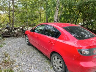 2006 Mazda 3 I (BK), красный, 670000 рублей, вид 2