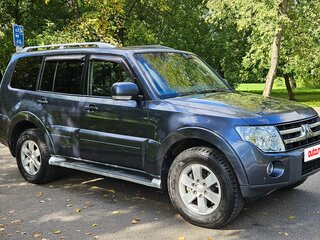2008 Mitsubishi Pajero IV, серый, 1620000 рублей, вид 2