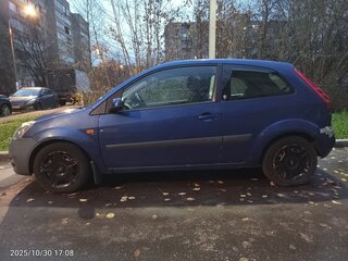 2007 Ford Fiesta Mk5, синий, 350000 рублей, вид 3