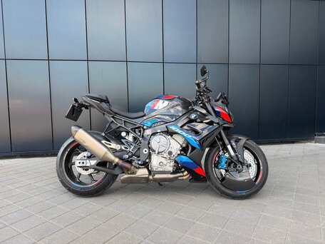 2023 BMW M 1000 R, чёрный, 2200000 рублей, вид 3
