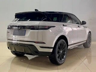 2024 Land Rover Range Rover Evoque II Рестайлинг, серебристый, 4987689 рублей, вид 5