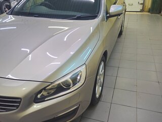 2013 Volvo V60 I, серый, 1225000 рублей, вид 2
