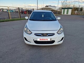 2012 Hyundai Solaris I, белый, 455000 рублей, вид 2