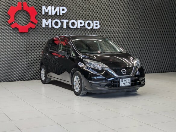 2017 Nissan Note II Рестайлинг, чёрный, 940000 рублей - вид 2