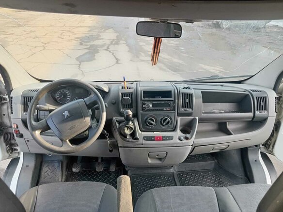 2010 Peugeot Boxer, белый, 400000 рублей - вид 5