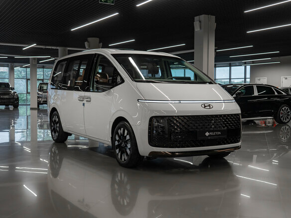 2025 Hyundai Staria I, белый - вид 1