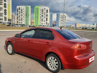 2008 Mitsubishi Lancer X, красный, 600000 рублей, вид 3