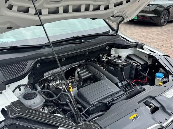 2022 Skoda Karoq DSG7 I, белый, 1790000 рублей - вид 18