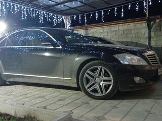 2007 Mercedes-Benz S-Класс 450 V (W221), чёрный, 1500000 рублей, вид 2