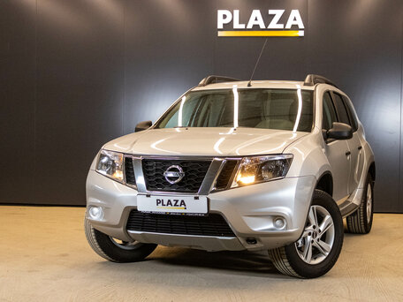 Nissan Terrano III (D10)