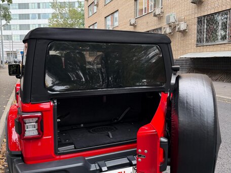2019 Jeep Wrangler IV (JL), красный, 4800000 рублей, вид 3