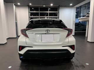 2018 Toyota C-HR I, белый, 2213000 рублей, вид 4