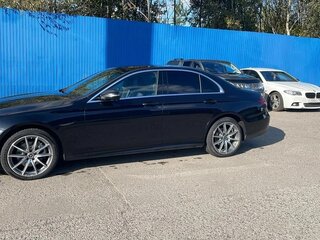 2021 Mercedes-Benz E-Класс 220 d V (W213, S213, C238) Рестайлинг, чёрный, 3750000 рублей, вид 5