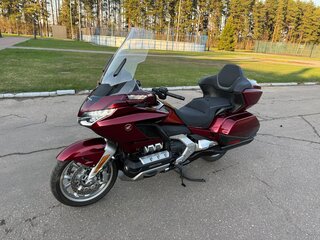 2022 Honda GL 1800 Gold Wing, красный, 2290000 рублей, вид 1