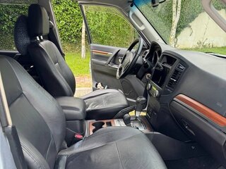 2007 Mitsubishi Pajero IV, серебристый, 1650000 рублей, вид 5