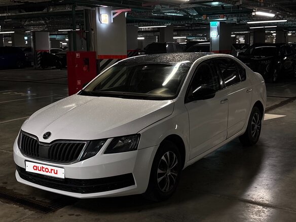 2017 Skoda Octavia III (A7) Рестайлинг, белый, 650000 рублей - вид 11