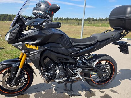 2016 Yamaha MT-09 Tracer (FJ-09), чёрный, 830000 рублей, вид 2