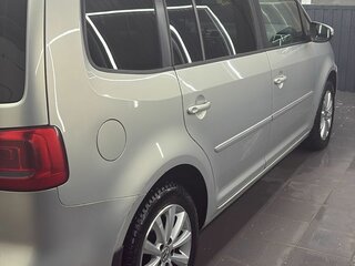 2012 Volkswagen Touran I Рестайлинг 2, серый, 900000 рублей, вид 2