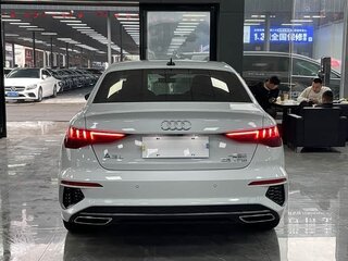 2022 Audi A3 35 TFSI Long IV (8Y), белый, 2290000 рублей, вид 4