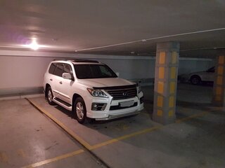 2013 Lexus LX 570 III Рестайлинг, белый, 6400000 рублей, вид 5