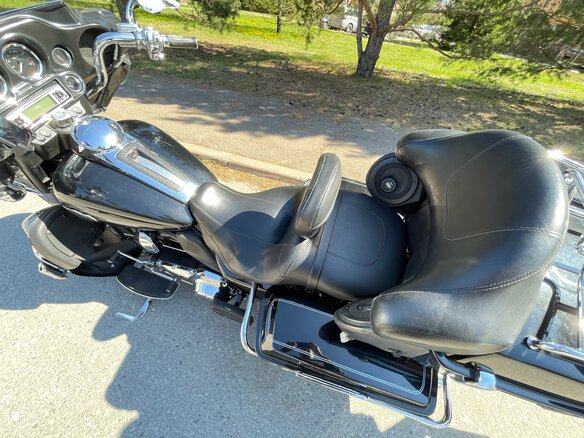 2011 Harley-Davidson Electra Glide, чёрный, 1050000 рублей - вид 10