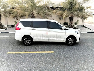 2023 Suzuki Ertiga II Рестайлинг, белый, 1400205 рублей, вид 2