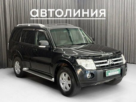 Mitsubishi Pajero IV