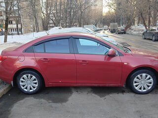 2011 Chevrolet Cruze I, красный, 550000 рублей, вид 4