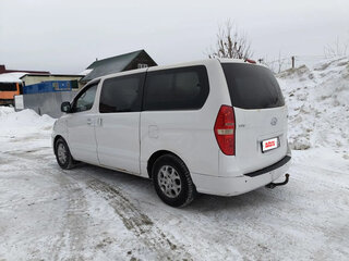 2015 Hyundai H-1 6-speed II, белый, 1300000 рублей, вид 2