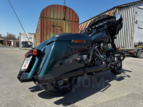 2021 Harley-Davidson Street Glide Special, зелёный, 2290000 рублей - вид 4