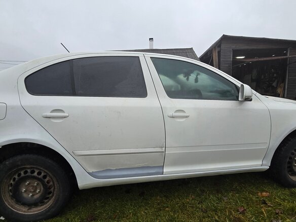 2013 Skoda Octavia II (A5) Рестайлинг, белый, 420000 рублей - вид 8