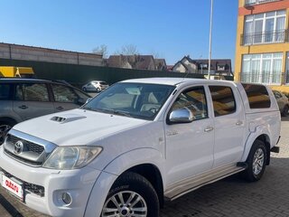 2011 Toyota Hilux Arctic Trucks AT35 VII, белый, 1950000 рублей, вид 1