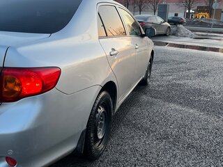 2007 Toyota Corolla X (E140, E150), серебристый, 680000 рублей, вид 2