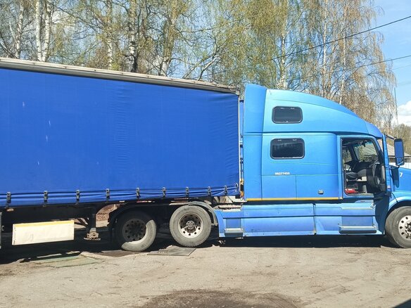 2008 Volvo VNL, голубой, 4780000 рублей - вид 28