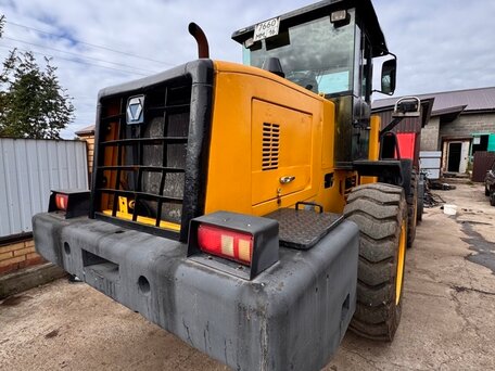 2012 XCMG LW300, жёлтый, 1750000 рублей, вид 3