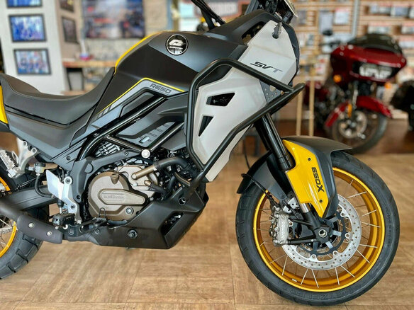2025 QJMotor SVT 650 X, чёрный, 724000 рублей - вид 9