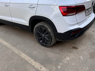 2021 Volkswagen Taos I, белый, 2000000 рублей, вид 3