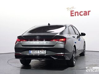 2023 Hyundai Avante VII Рестайлинг, серый, 1900000 рублей, вид 4