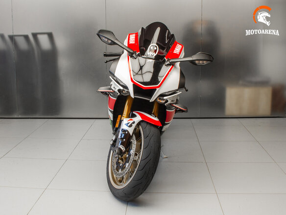 2021 Yamaha YZF-R1, красный, 1803132 рублей - вид 1